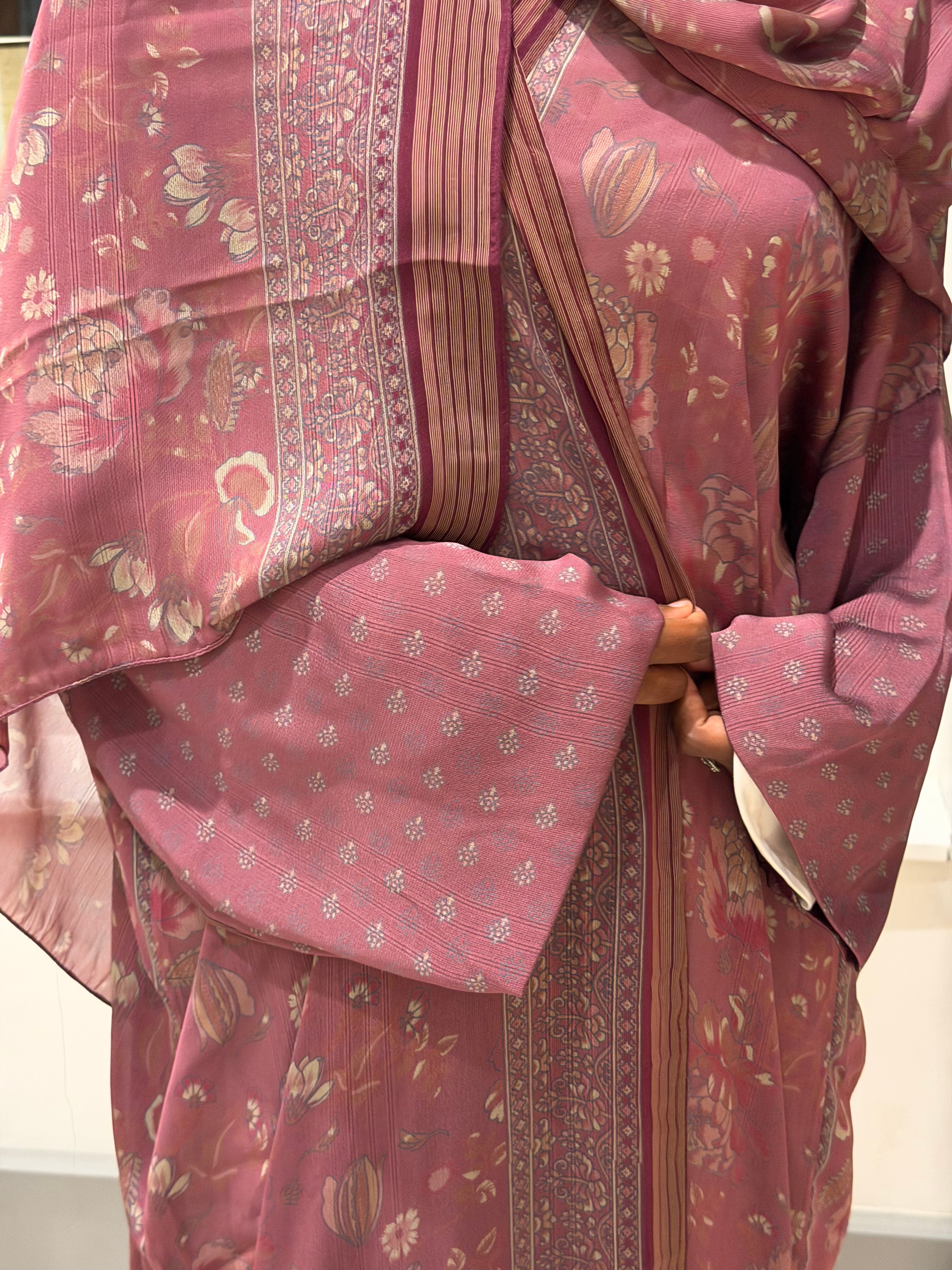 Floral Abaya - Pink