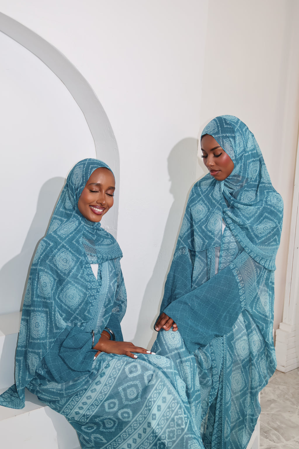 Floral Abaya - Blue